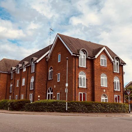Eskdaill Place Apartment Kettering Exterior photo